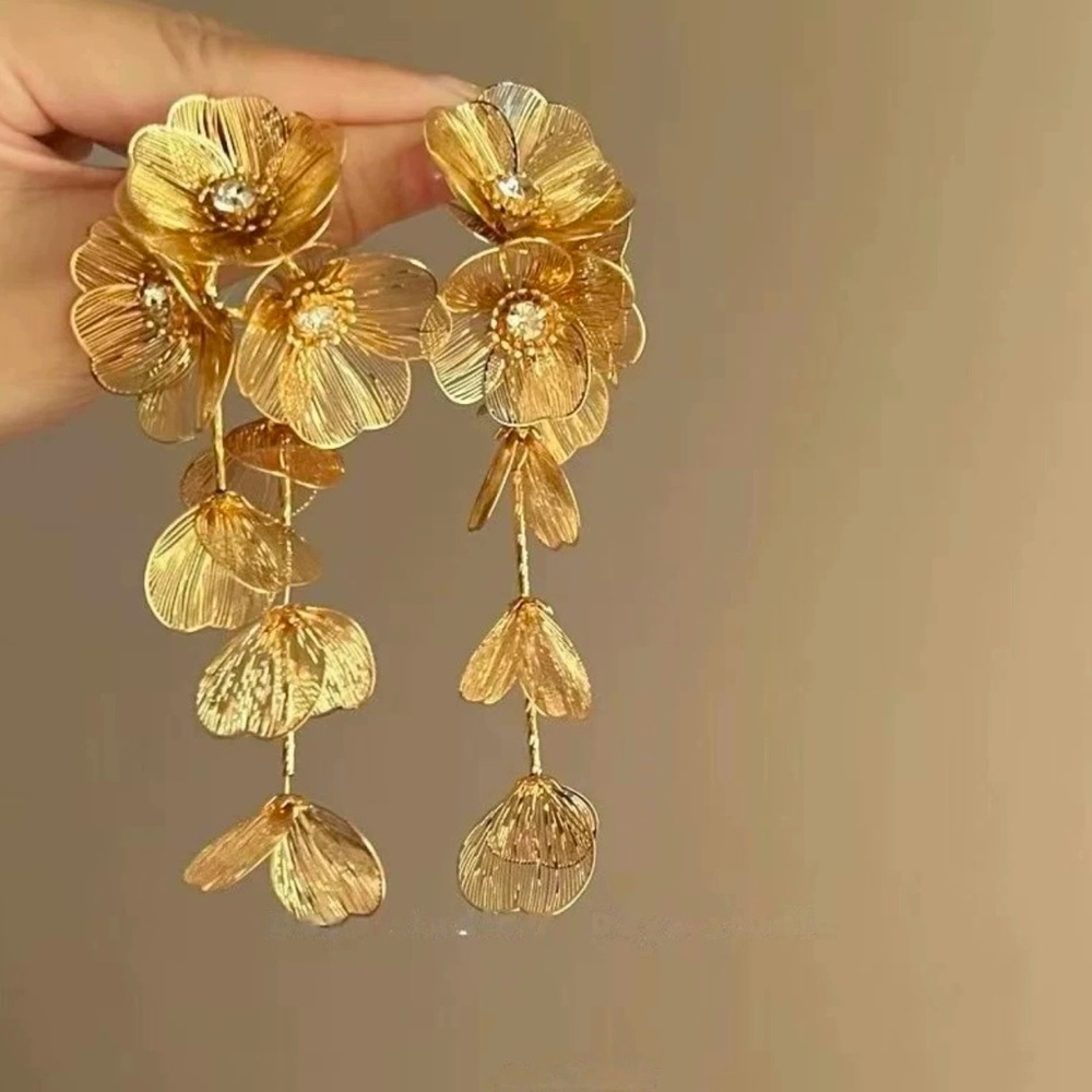 Zara like Gold Floral Drop Earrings